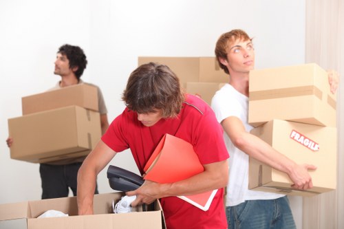 Local removals planning and loading support for Twickenham customers